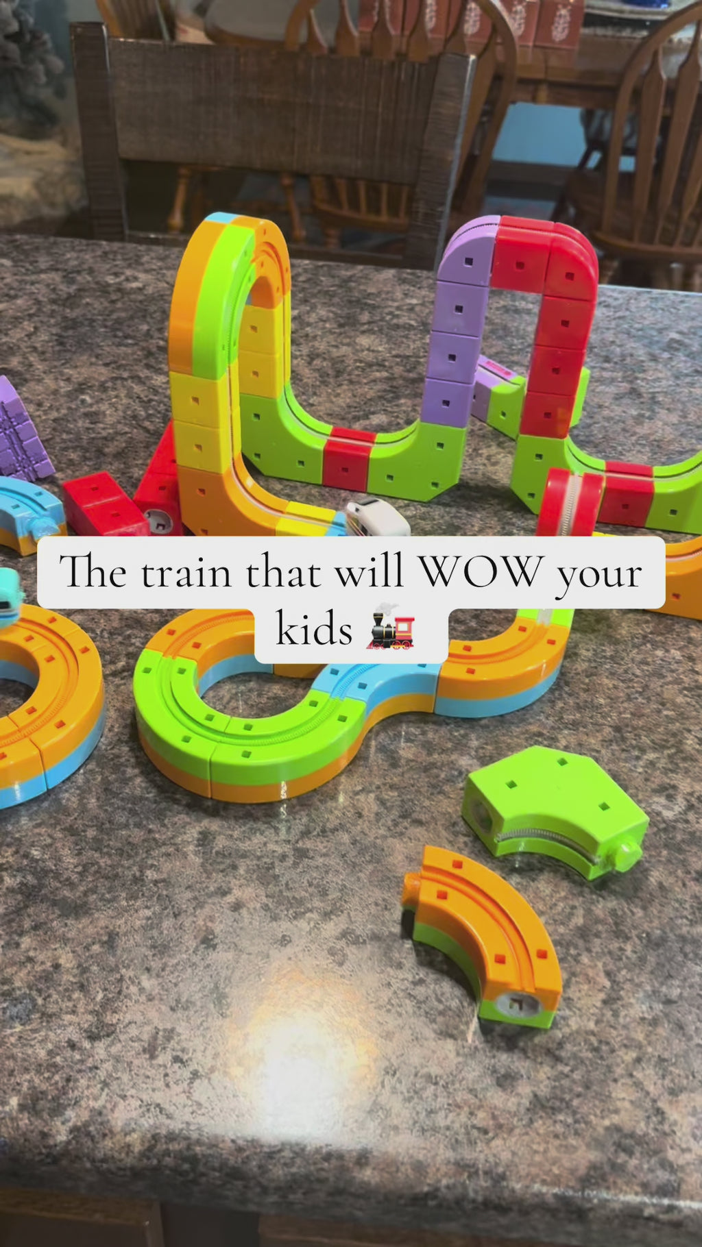 3D Flexible Electric Train & Race Track Set - Anti-Gravity STEM Toy for Kids 🚂🏎️
